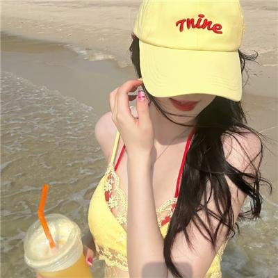 太空鸡主视觉